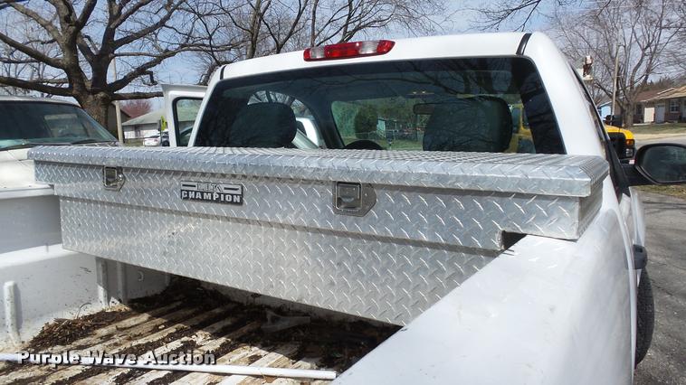 image for item DB3805 2010 GMC Sierra 1500 pickup truck