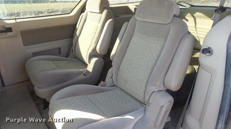 image for item DB3819 2007 Ford Freestar SE van