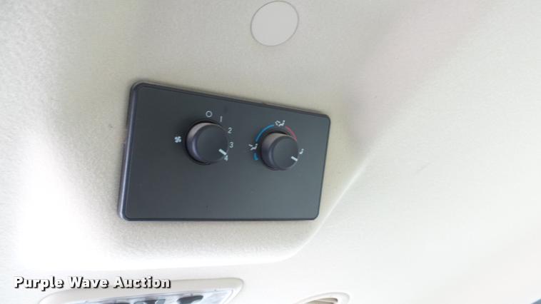 image for item DB3819 2007 Ford Freestar SE van