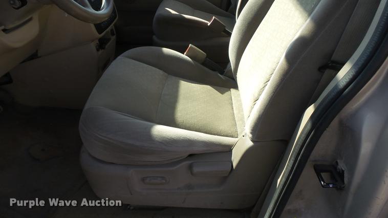image for item DB3819 2007 Ford Freestar SE van