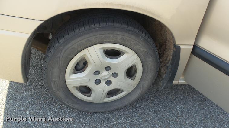 image for item DB3819 2007 Ford Freestar SE van