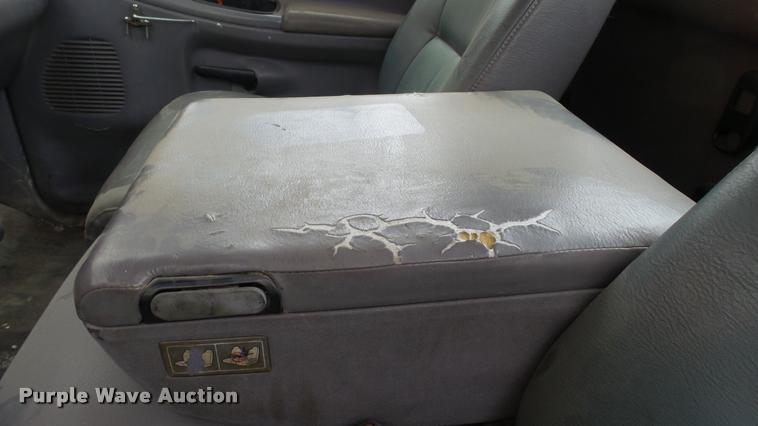 image for item DB3847 2001 Dodge Ram 2500 pickup truck