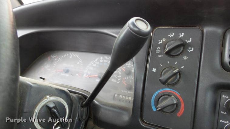 image for item DB3847 2001 Dodge Ram 2500 pickup truck