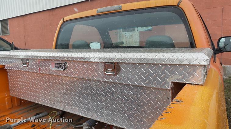 image for item DB3847 2001 Dodge Ram 2500 pickup truck