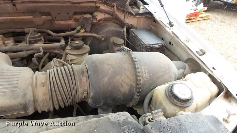 image for item DB3848 2002 Ford F150 XL pickup truck