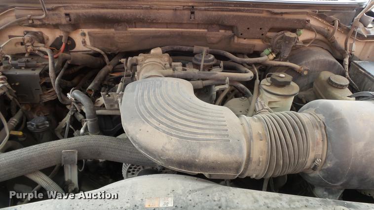 image for item DB3848 2002 Ford F150 XL pickup truck