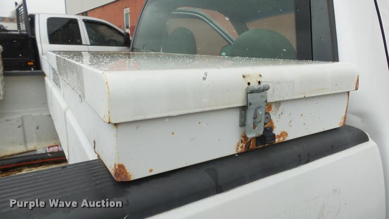 image for item DB3848 2002 Ford F150 XL pickup truck