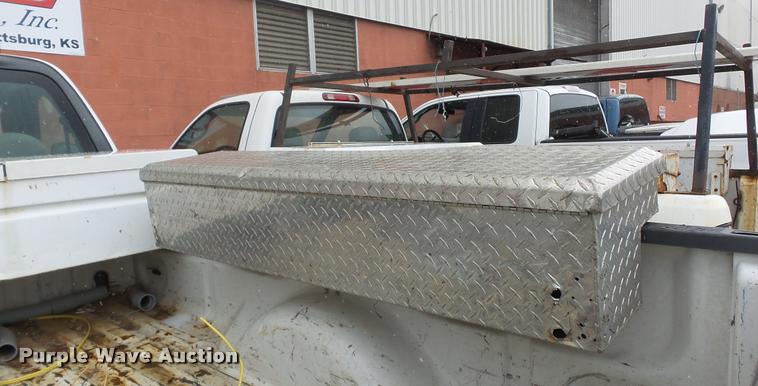 image for item DB3848 2002 Ford F150 XL pickup truck