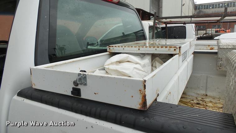 image for item DB3848 2002 Ford F150 XL pickup truck