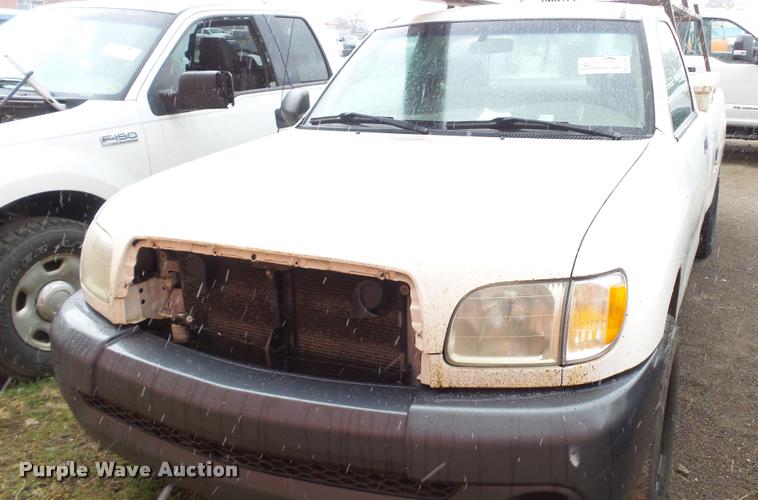 image for item DB3849 2003 Toyota Tundra pickup truck