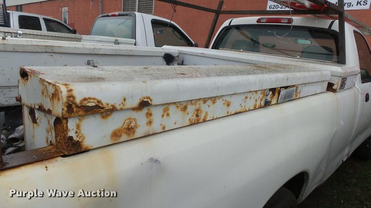 image for item DB3849 2003 Toyota Tundra pickup truck