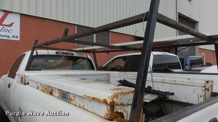 image for item DB3849 2003 Toyota Tundra pickup truck