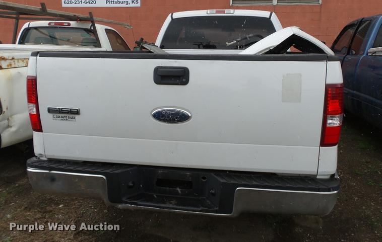 image for item DB3850 2006 Ford F150 XLT SuperCab pickup truck