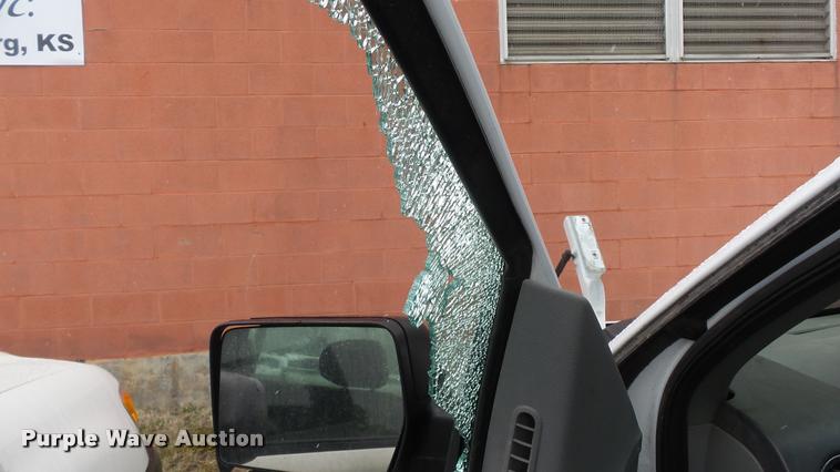 image for item DB3850 2006 Ford F150 XLT SuperCab pickup truck