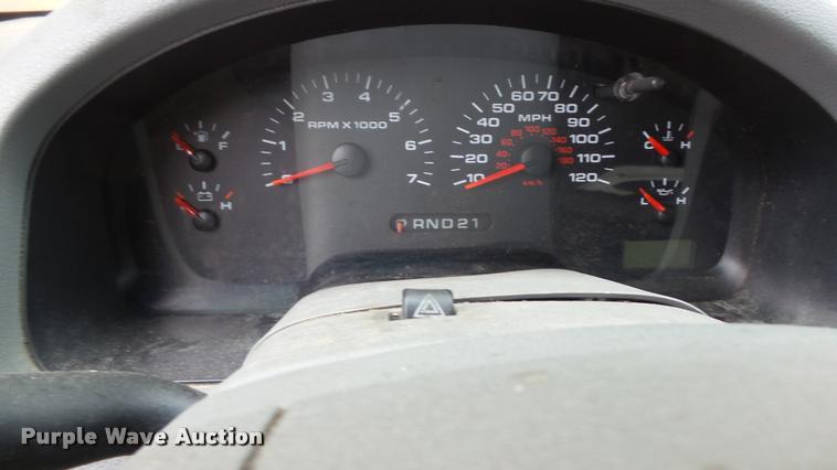 image for item DB3850 2006 Ford F150 XLT SuperCab pickup truck