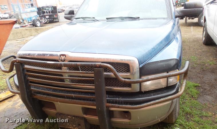 image for item DB3851 2002 Dodge Ram 2500 Quad Cab pickup truck