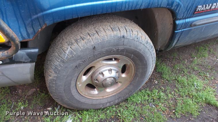 image for item DB3851 2002 Dodge Ram 2500 Quad Cab pickup truck