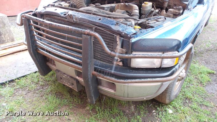 image for item DB3851 2002 Dodge Ram 2500 Quad Cab pickup truck