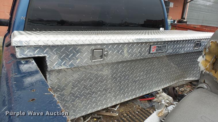 image for item DB3851 2002 Dodge Ram 2500 Quad Cab pickup truck