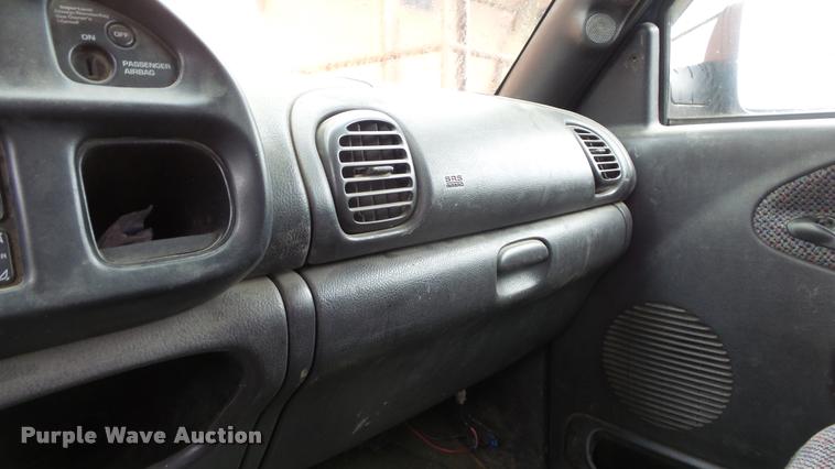 image for item DB3851 2002 Dodge Ram 2500 Quad Cab pickup truck