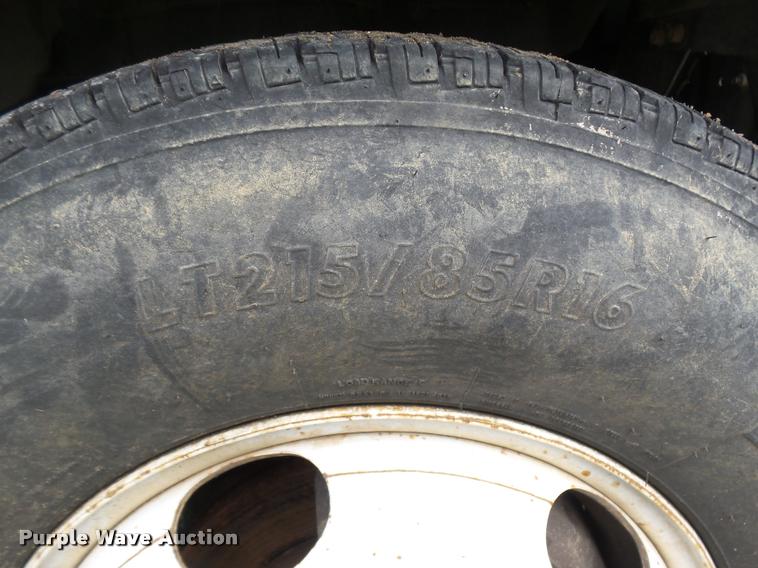 image for item DE9559 2004 Chevrolet W4500 box truck