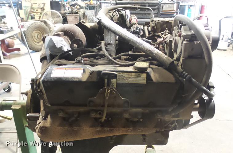 image for item DQ9828 1997 International 7.3L turbo diesel engine