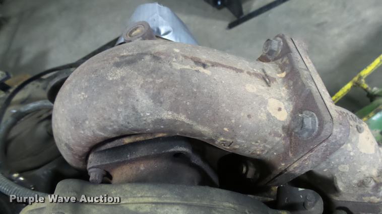 image for item DQ9828 1997 International 7.3L turbo diesel engine