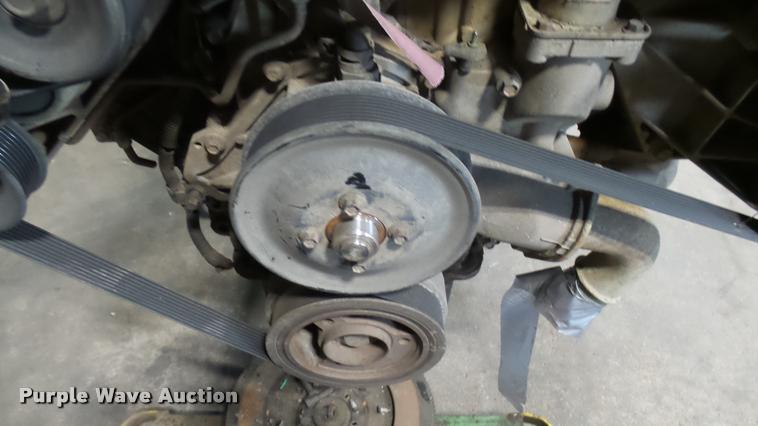 image for item DQ9828 1997 International 7.3L turbo diesel engine