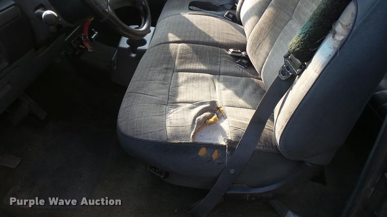 image for item DQ9836 1992 Ford F350 SuperCab pickup truck