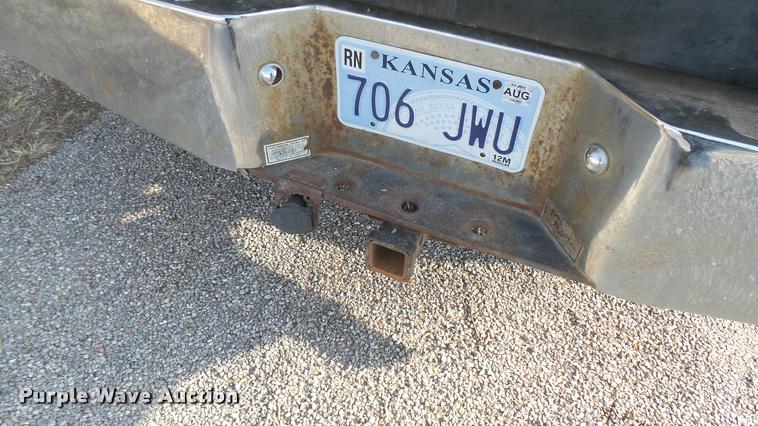 image for item DQ9836 1992 Ford F350 SuperCab pickup truck