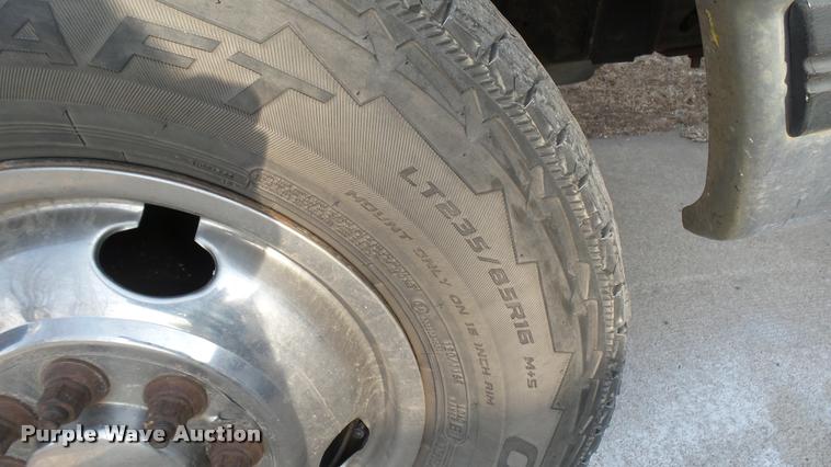 image for item DQ9836 1992 Ford F350 SuperCab pickup truck