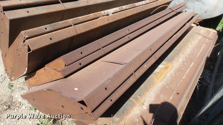 image for item DQ9899 (20) steel barrier forms