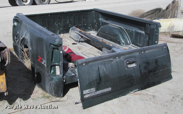 image for item DT9528 2006 Chevrolet 1500 pickup truck bed