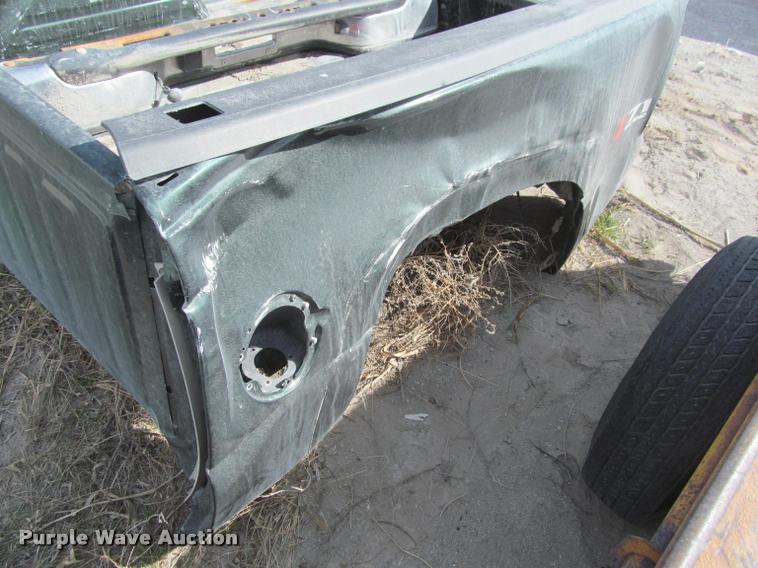 image for item DT9528 2006 Chevrolet 1500 pickup truck bed