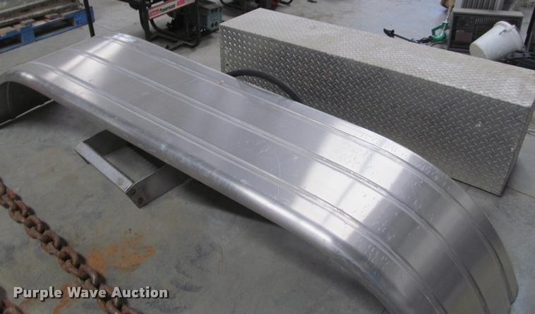 image for item DT9542 Truck parts