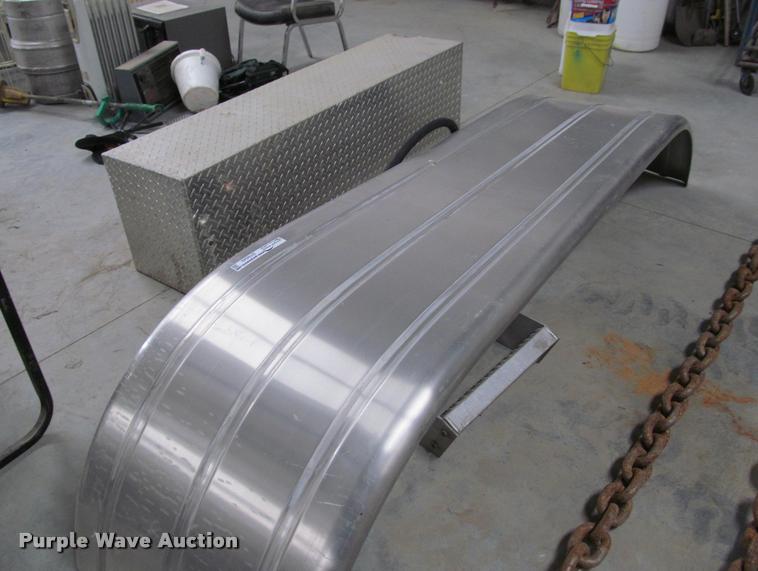 image for item DT9542 Truck parts