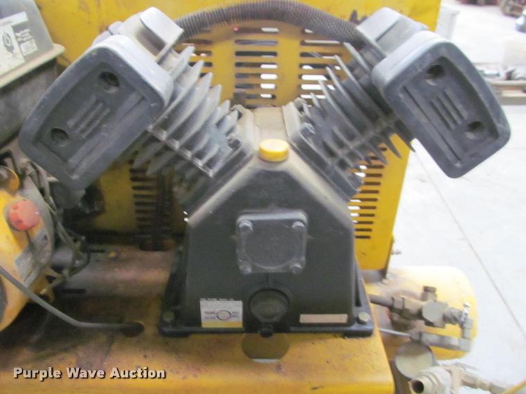 image for item DT9554 Titan TAC-2T air compressor