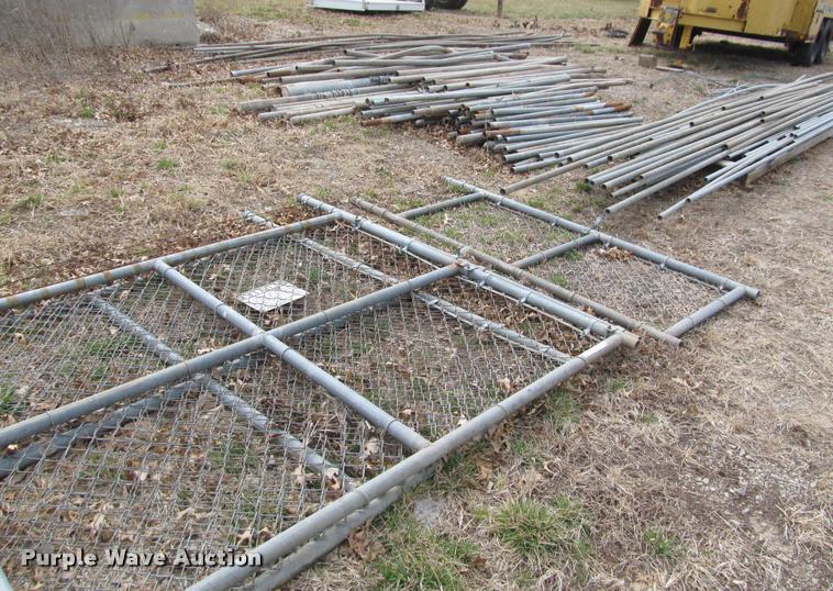 image for item DT9575 Fencing materials