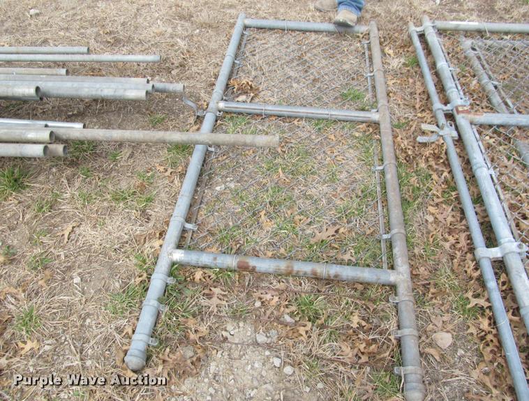 image for item DT9575 Fencing materials