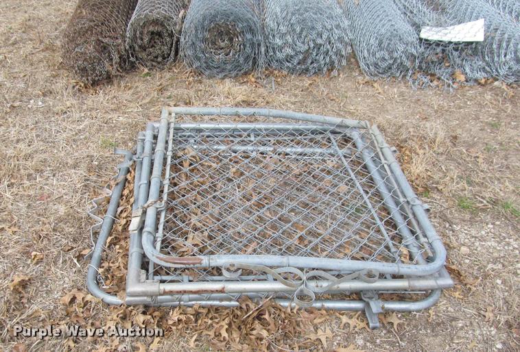 image for item DT9575 Fencing materials