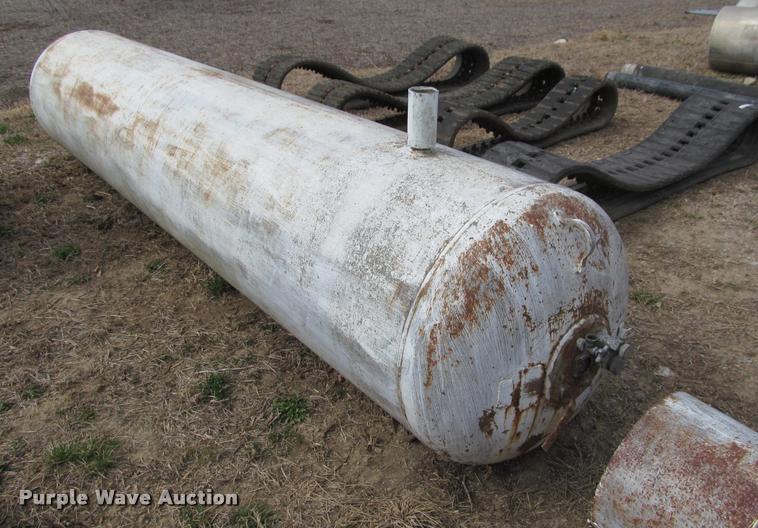 image for item DT9582 Propane tank