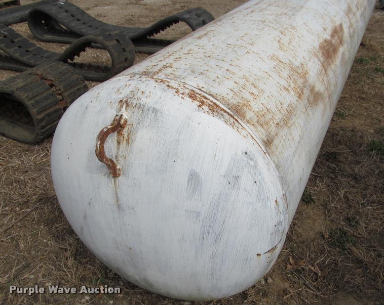 image for item DT9582 Propane tank