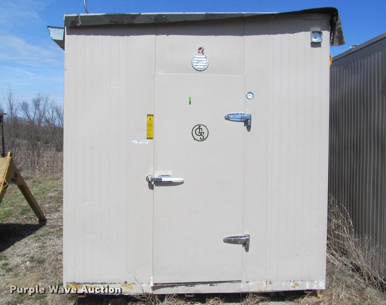 image for item DT9593 International IF822 Cold Storage walk-in freezer