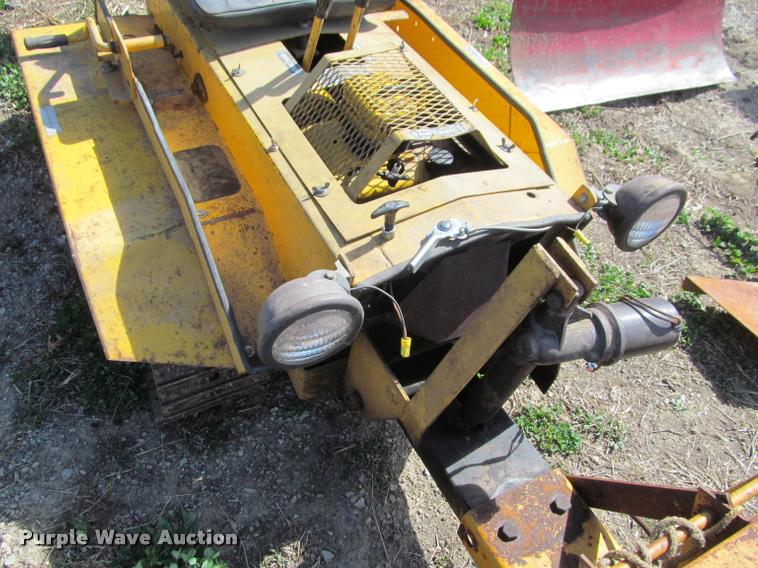 image for item DT9596 Struck mini-dozer