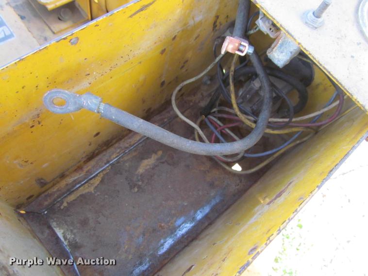 image for item DT9596 Struck mini-dozer