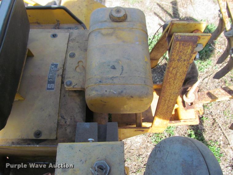 image for item DT9596 Struck mini-dozer