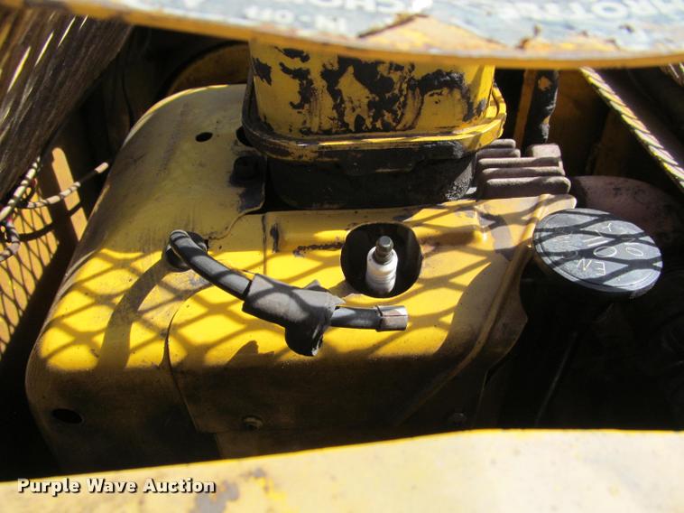 image for item DT9596 Struck mini-dozer