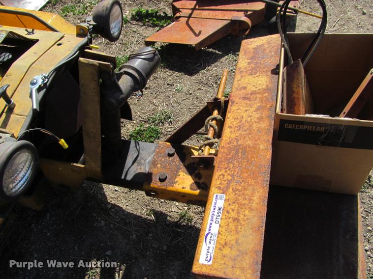 image for item DT9596 Struck mini-dozer