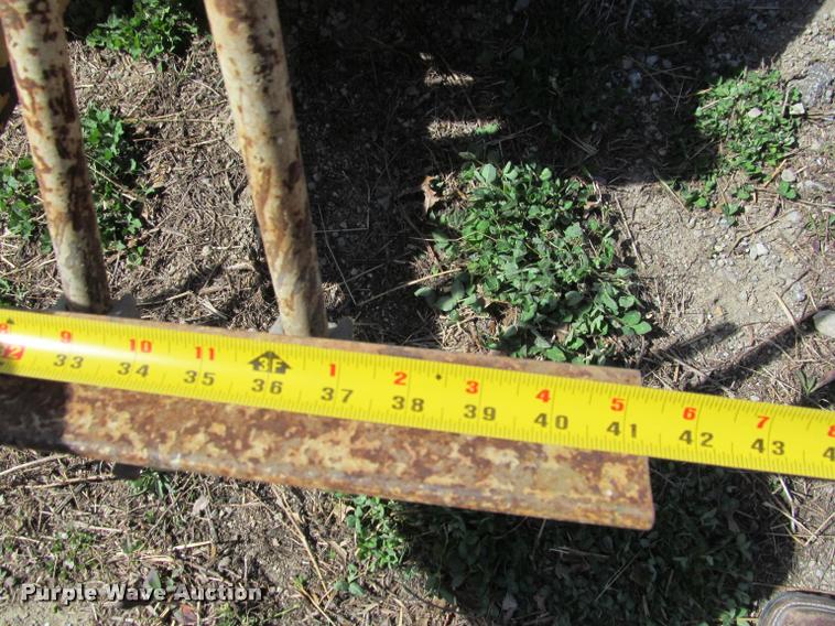 image for item DT9596 Struck mini-dozer