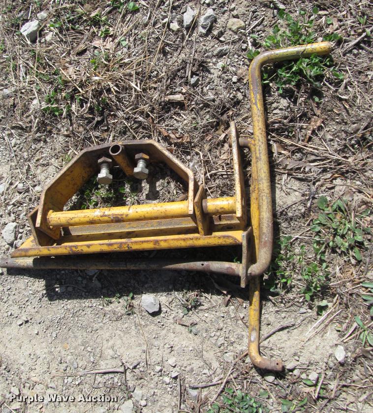 image for item DT9596 Struck mini-dozer